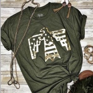 Gold Patriotic eagle T-shirt